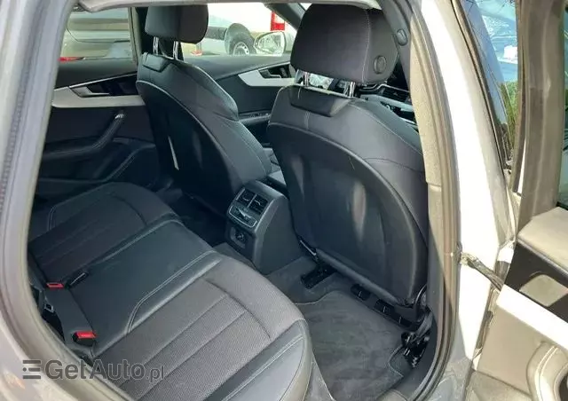 AUDI A4 Avant 40 TDI quattro S tronic S line
