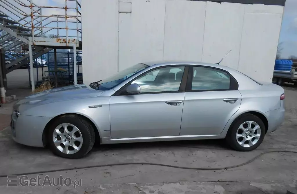 ALFA ROMEO 159 
