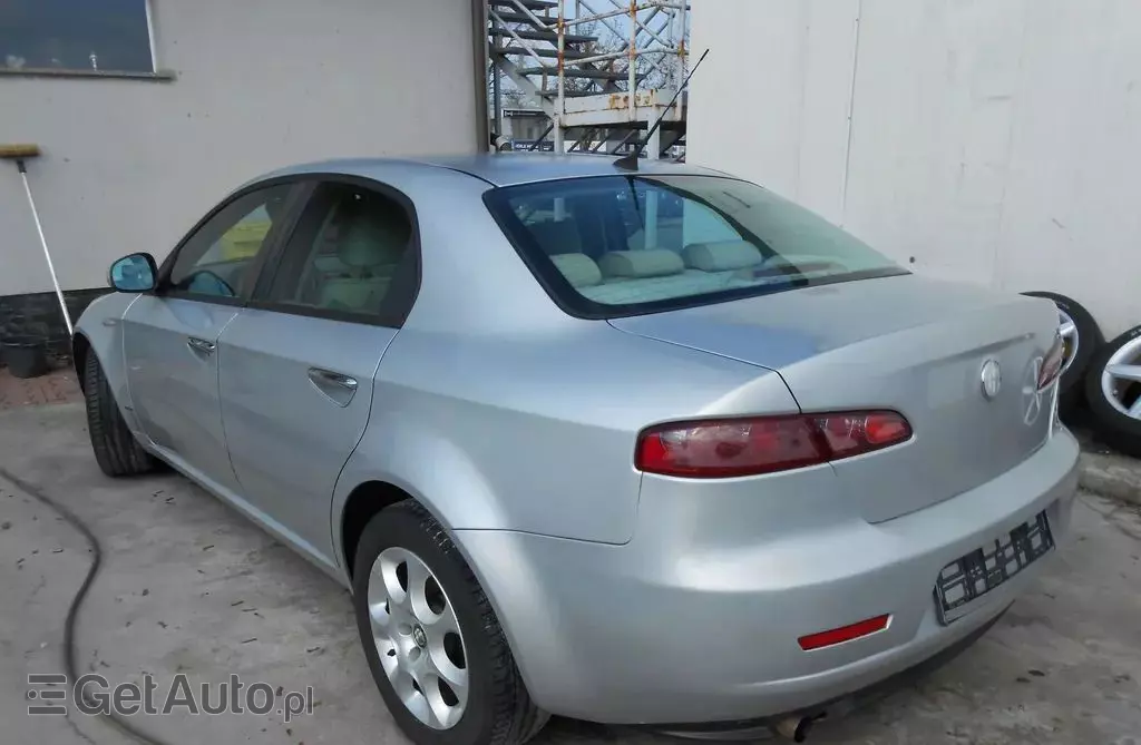 ALFA ROMEO 159 