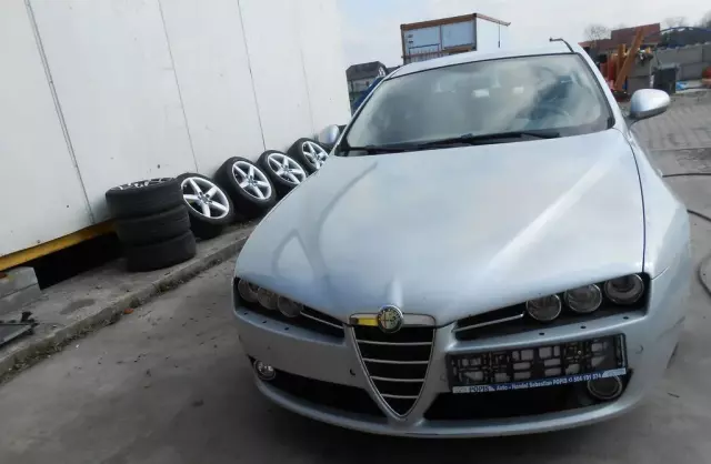 ALFA ROMEO 159 
