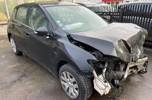 NISSAN Pulsar 