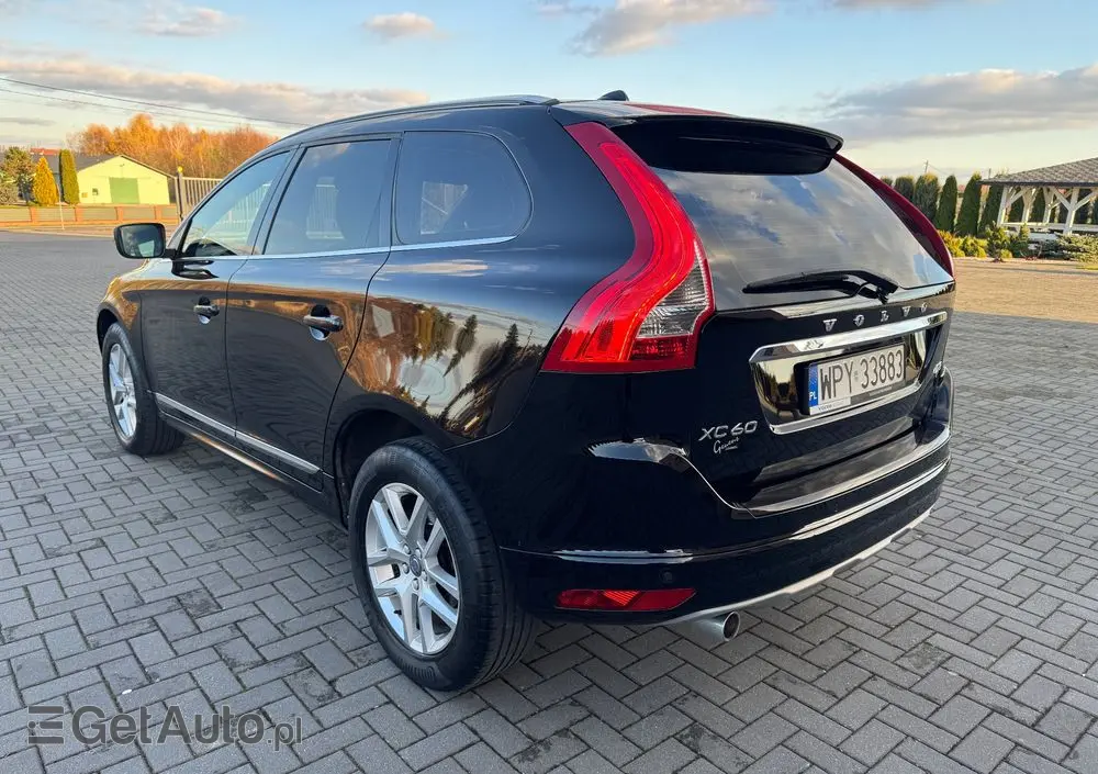 VOLVO XC 60 D3 Drive-E Summum