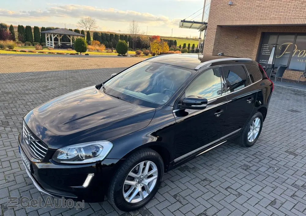 VOLVO XC 60 D3 Drive-E Summum