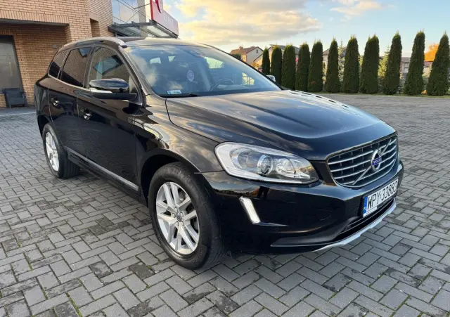 VOLVO XC 60 D3 Drive-E Summum