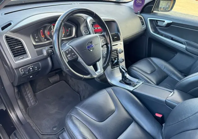 VOLVO XC 60 D3 Drive-E Summum