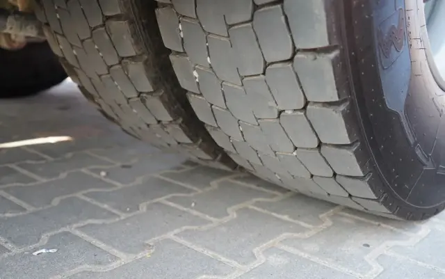 MAN TGX 18.500 / ZESTAW / 4x4 / HYDRAULIKA / HYDRODRIVE / NISKA KABINA / + WYWROTKA / MEGA /  26 M3 / 2025 