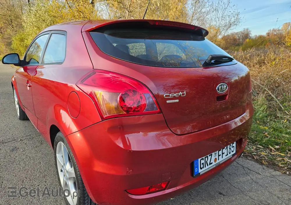 KIA Ceed 1.6 CVVT Automatik EX