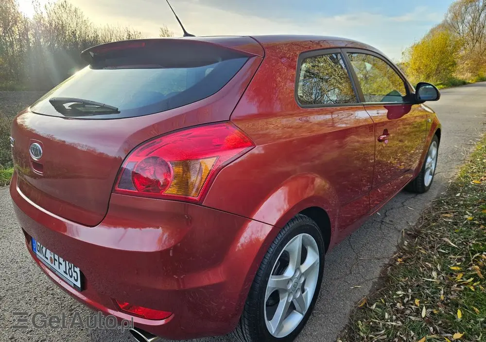 KIA Ceed 1.6 CVVT Automatik EX