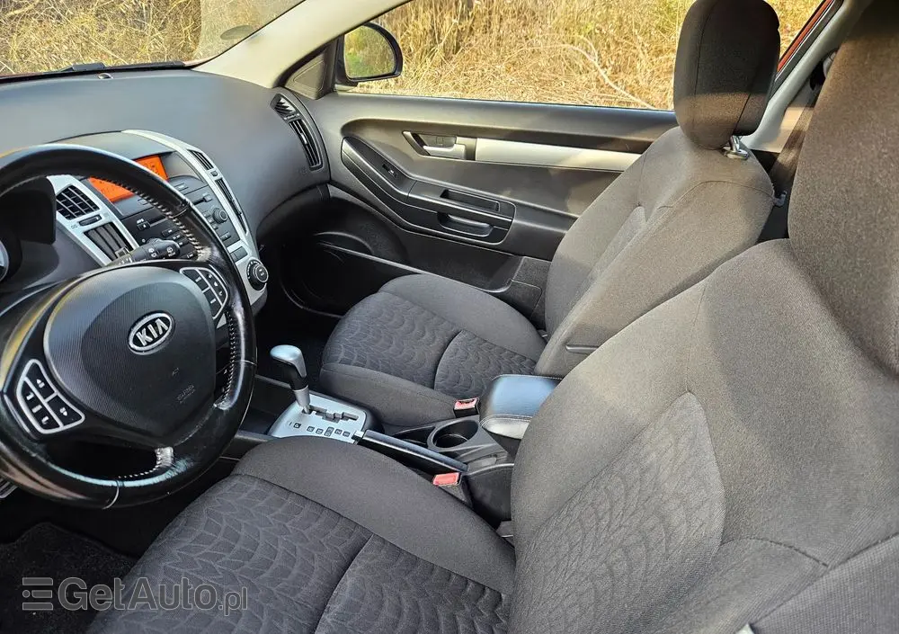KIA Ceed 1.6 CVVT Automatik EX