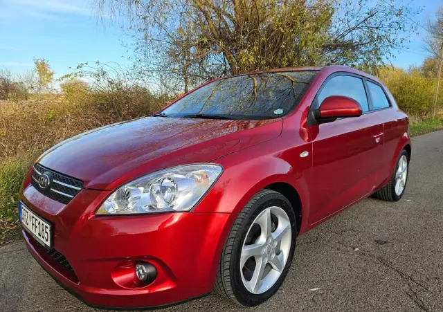 KIA Ceed 1.6 CVVT Automatik EX