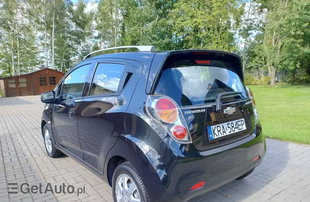 CHEVROLET Spark 