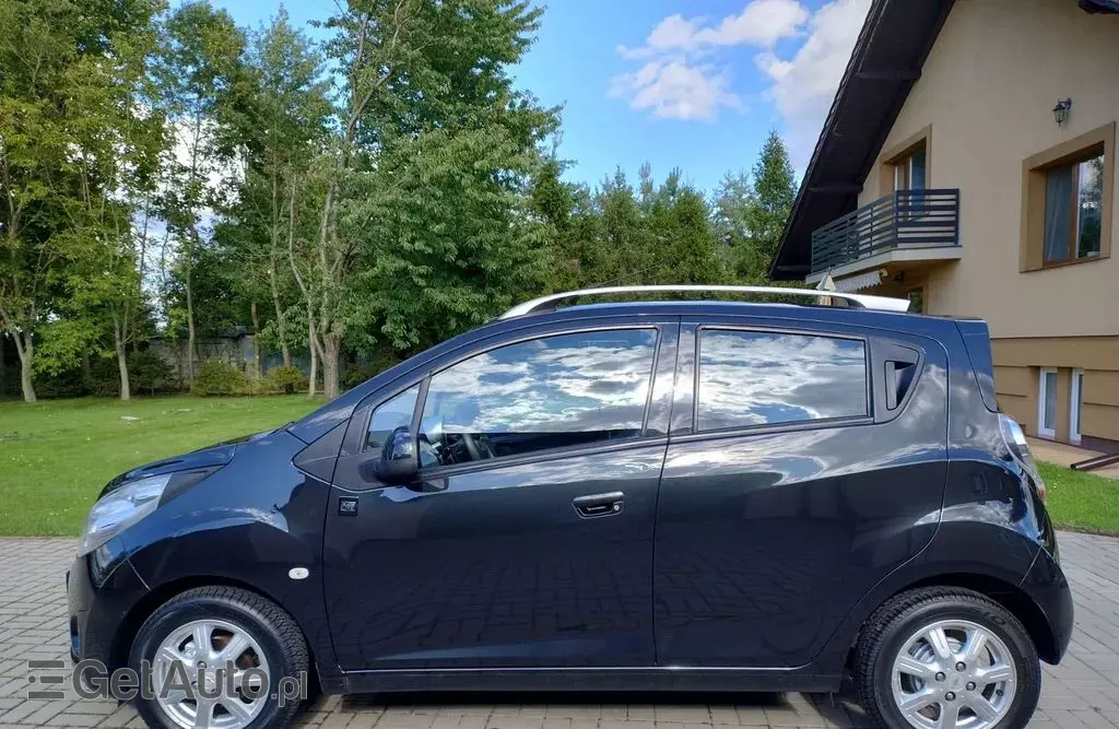 CHEVROLET Spark 