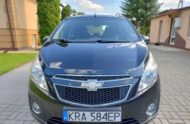CHEVROLET Spark 