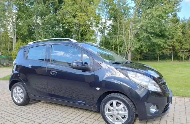 CHEVROLET Spark 