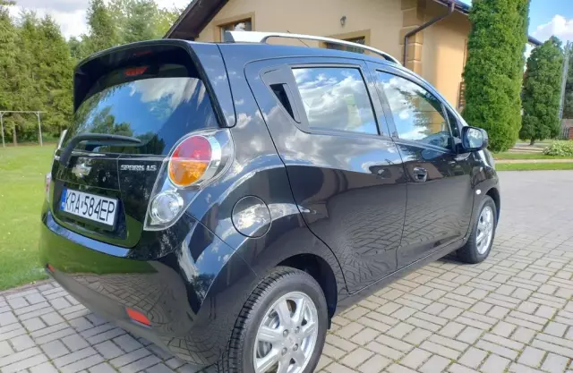 CHEVROLET Spark 