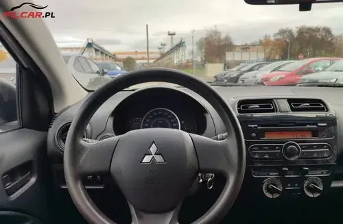 MITSUBISHI Space Star 