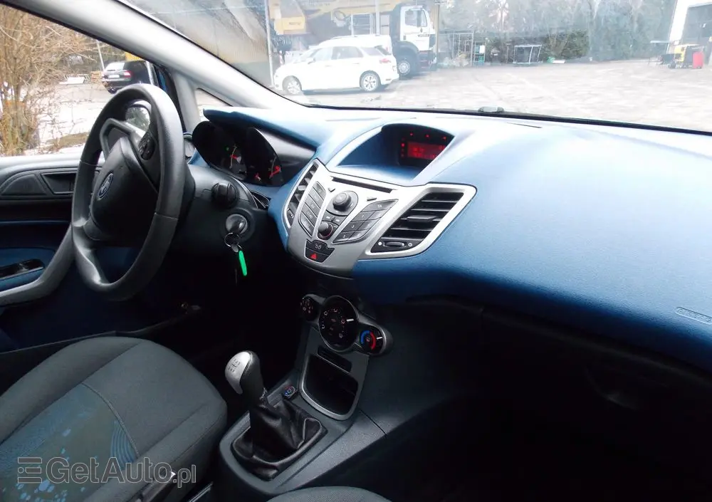 FORD Fiesta 1.4 Champions Edition