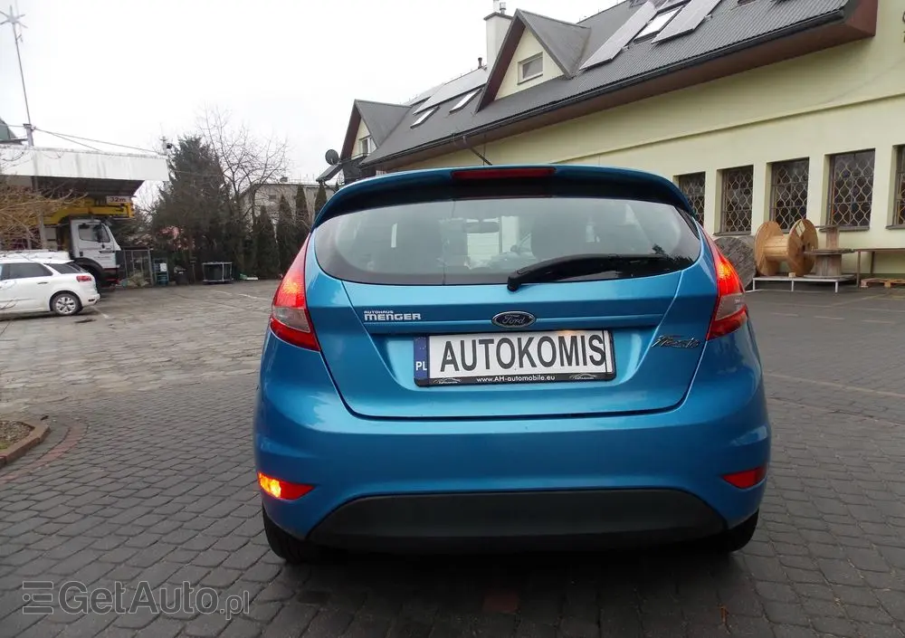 FORD Fiesta 1.4 Champions Edition
