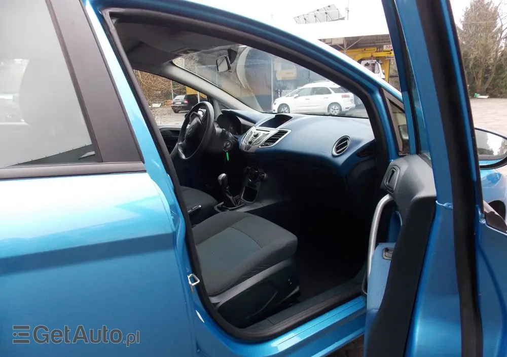 FORD Fiesta 1.4 Champions Edition