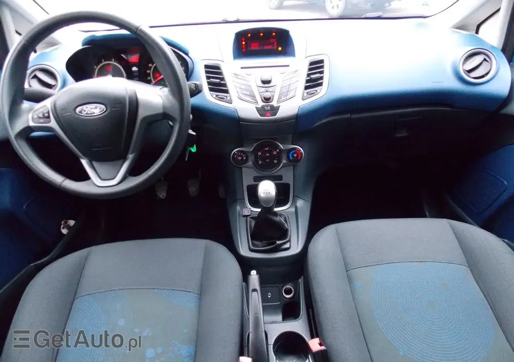 FORD Fiesta 1.4 Champions Edition