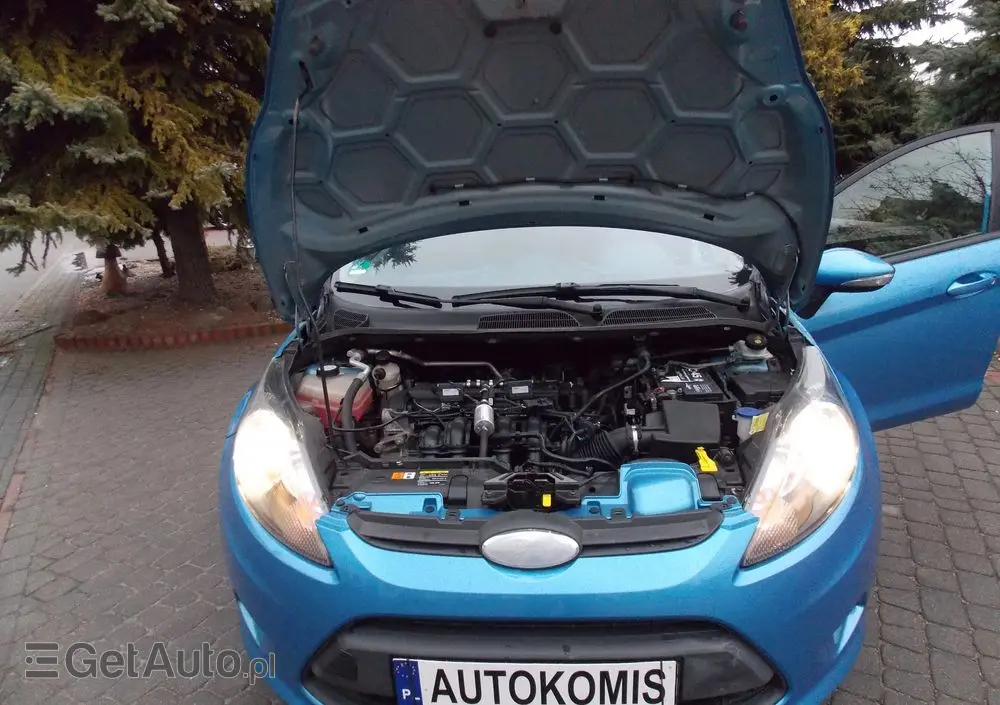 FORD Fiesta 1.4 Champions Edition