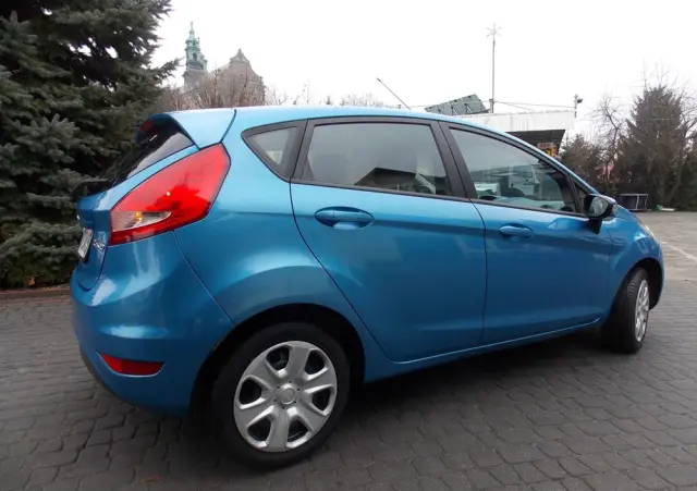 FORD Fiesta 1.4 Champions Edition