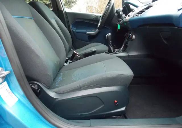 FORD Fiesta 1.4 Champions Edition