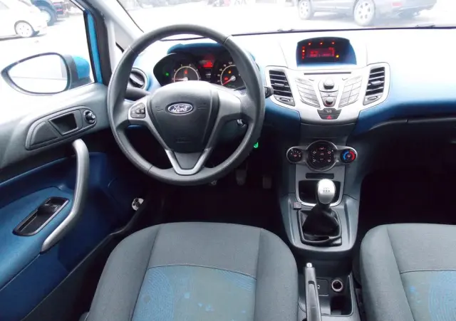 FORD Fiesta 1.4 Champions Edition