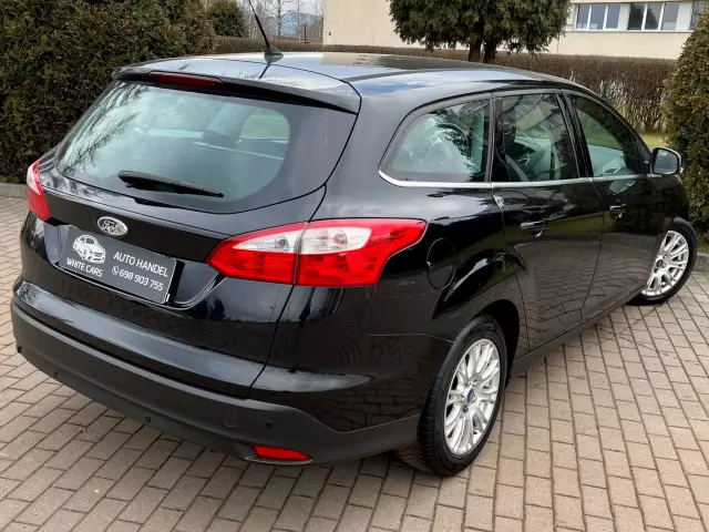 FORD Focus Titanium