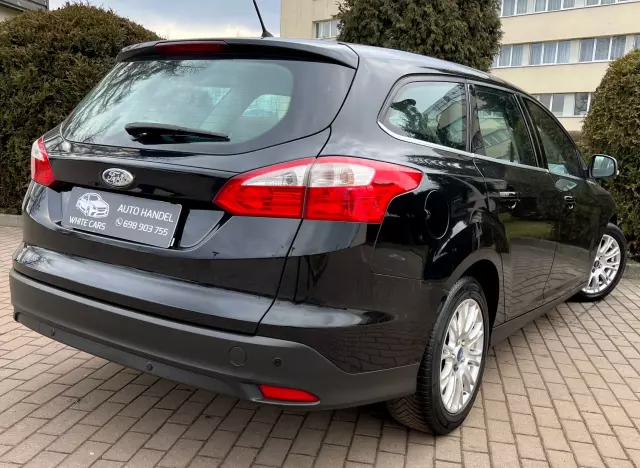 FORD Focus Titanium
