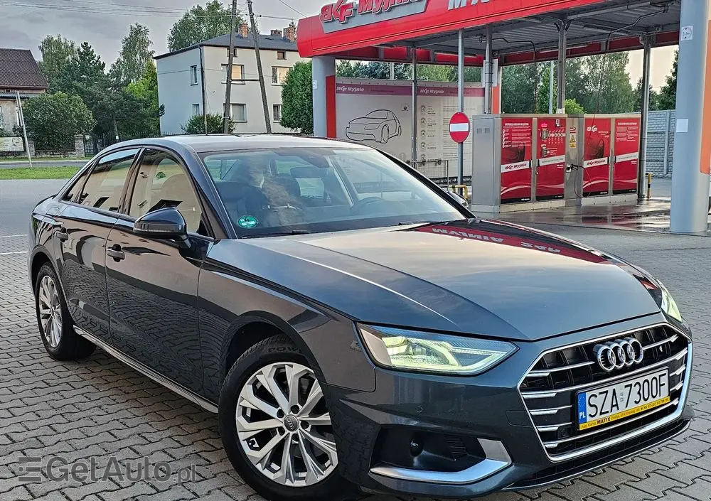 AUDI A4 Limousine 