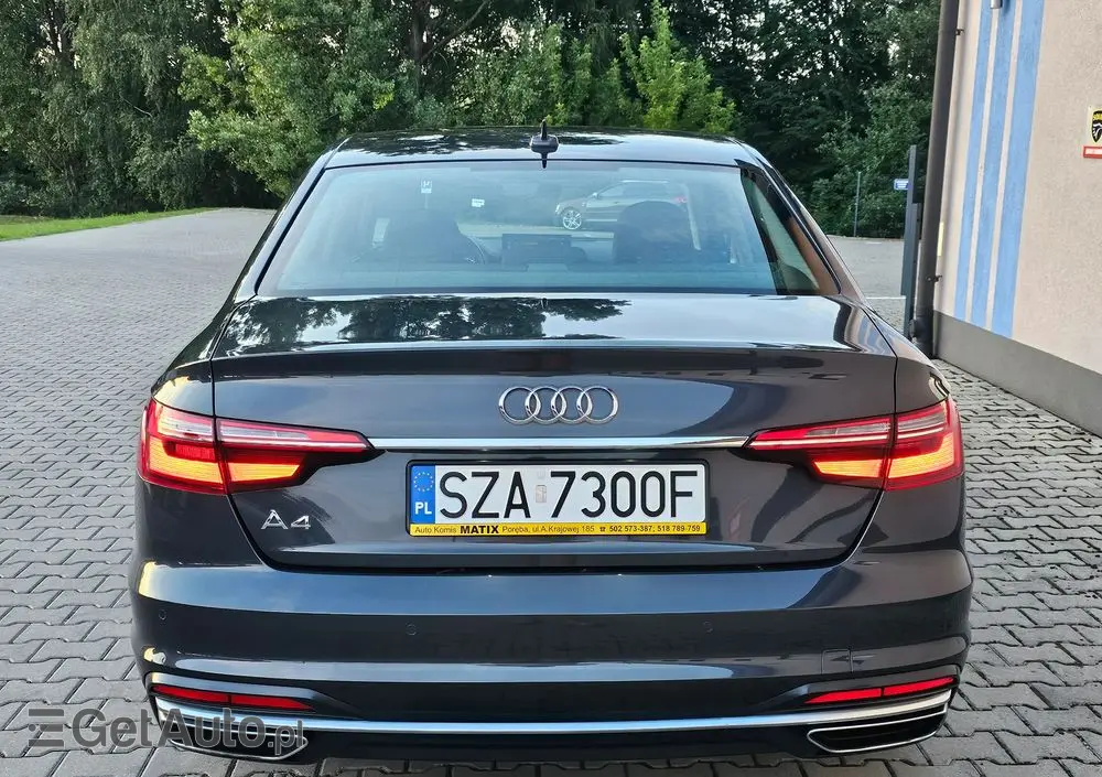 AUDI A4 Limousine 
