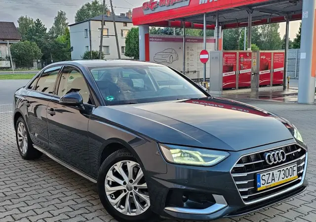 AUDI A4 Limousine 