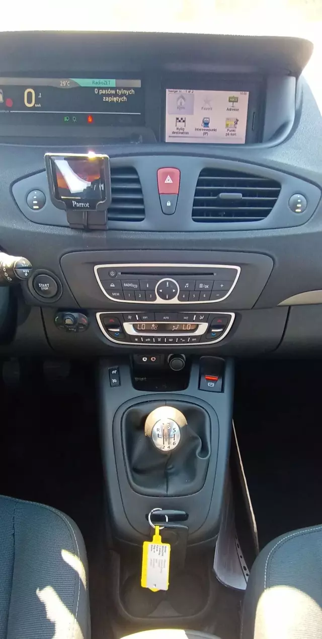 RENAULT Grand Scenic 