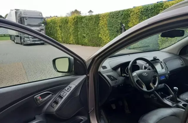 HYUNDAI Ix35 