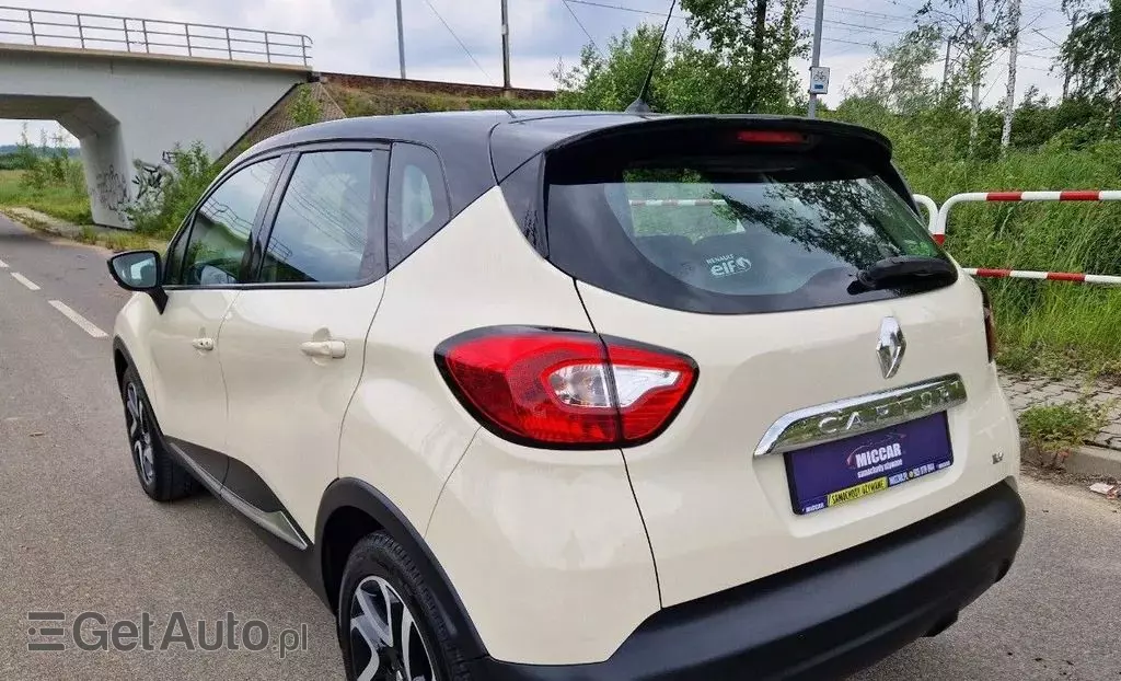 RENAULT Captur 