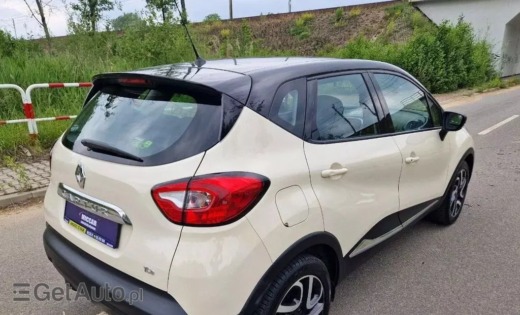 RENAULT Captur 