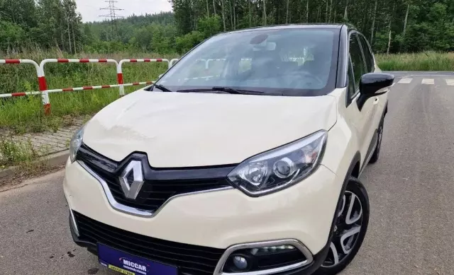 RENAULT Captur 