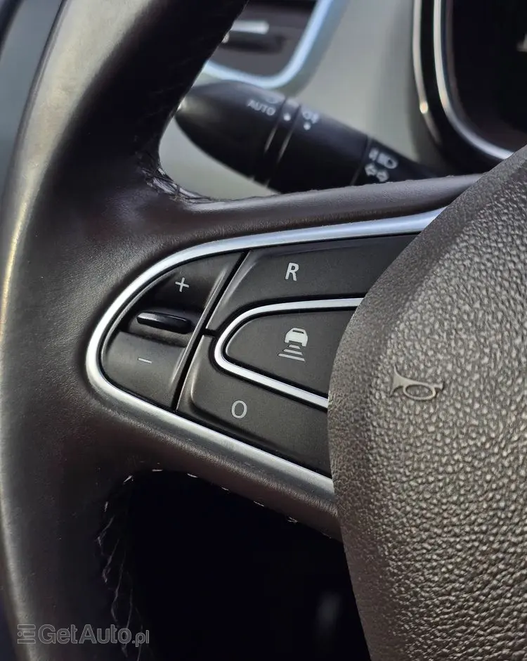 RENAULT Espace Energy dCi 160 EDC Initiale Paris