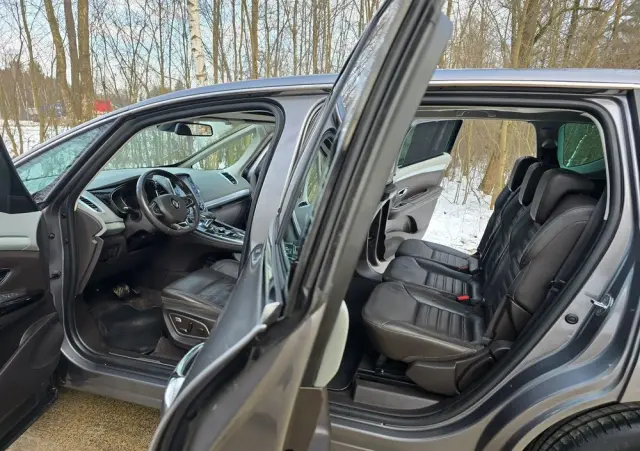 RENAULT Espace Energy dCi 160 EDC Initiale Paris