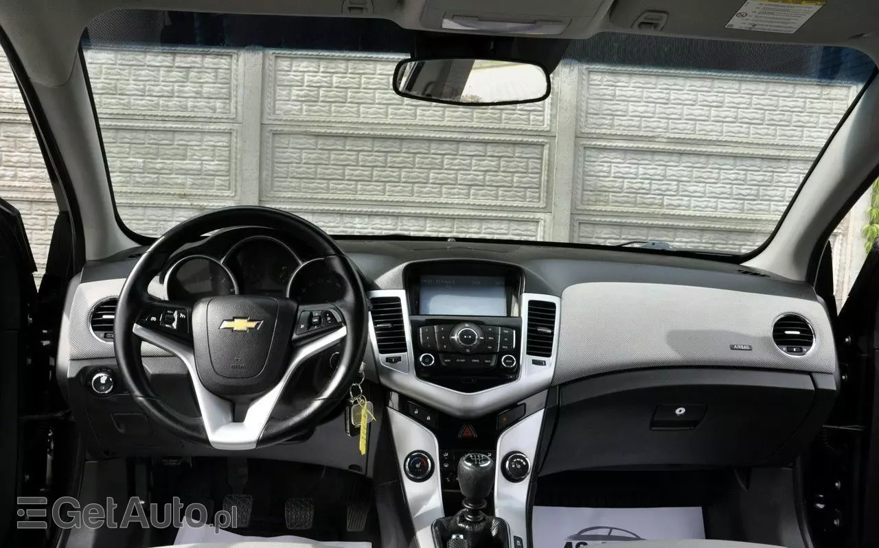 CHEVROLET Cruze 1.8 LT