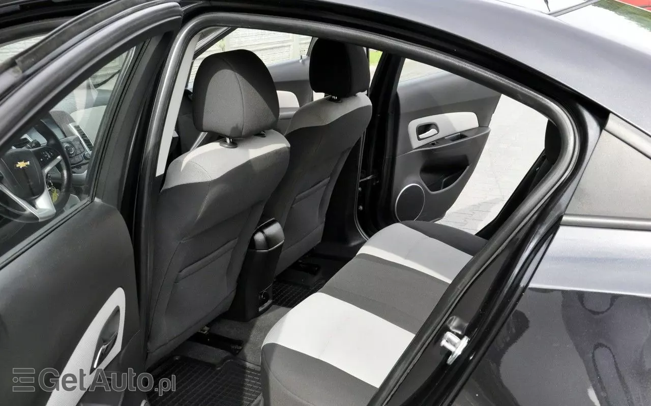 CHEVROLET Cruze 1.8 LT