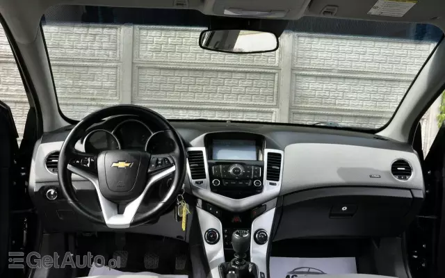 CHEVROLET Cruze 1.8 LT