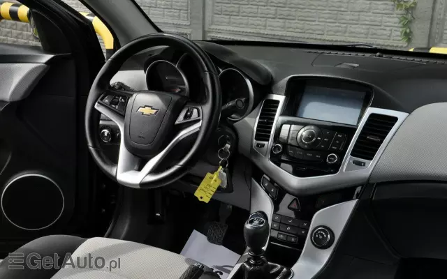 CHEVROLET Cruze 1.8 LT