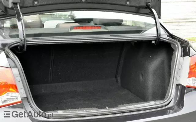 CHEVROLET Cruze 1.8 LT