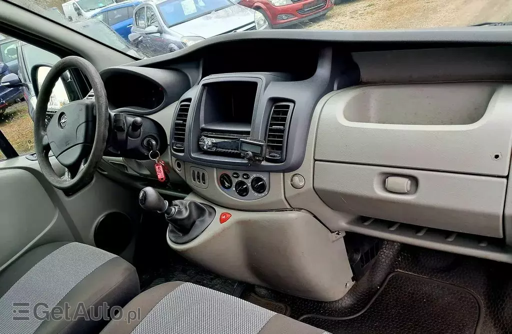 OPEL Vivaro 