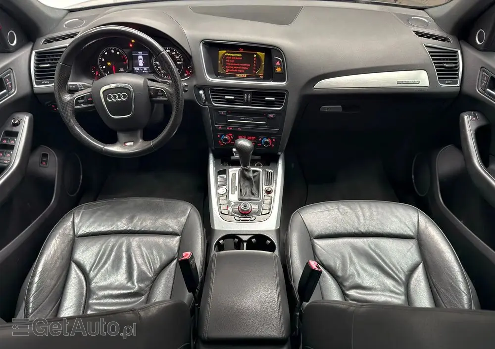 AUDI Q5 3.2 FSI Quattro S tronic
