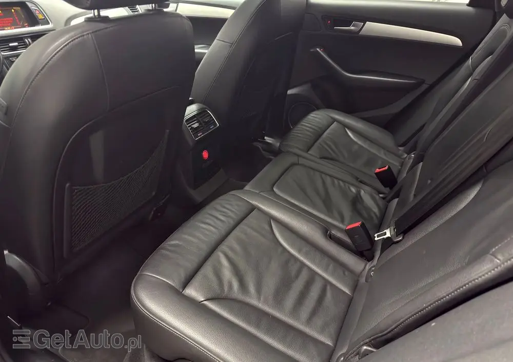 AUDI Q5 3.2 FSI Quattro S tronic