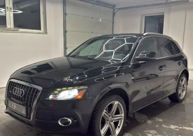 AUDI Q5 3.2 FSI Quattro S tronic