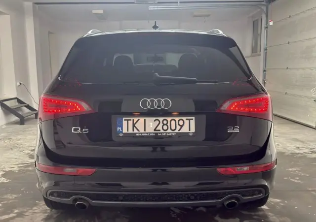 AUDI Q5 3.2 FSI Quattro S tronic